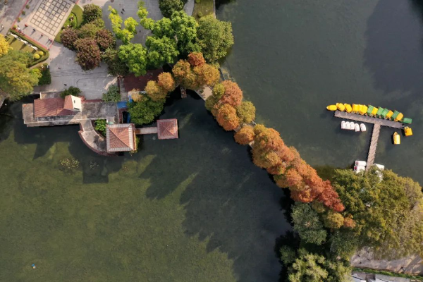 東湖公園