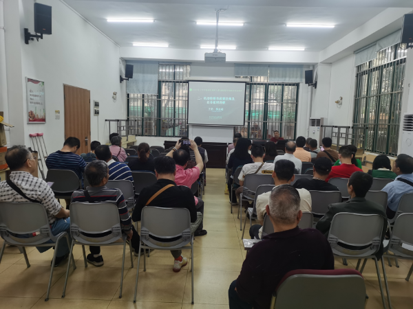 2025年上半年殘疾人機(jī)動輪椅車駕駛員安全教育線下現(xiàn)場記錄4.jpg